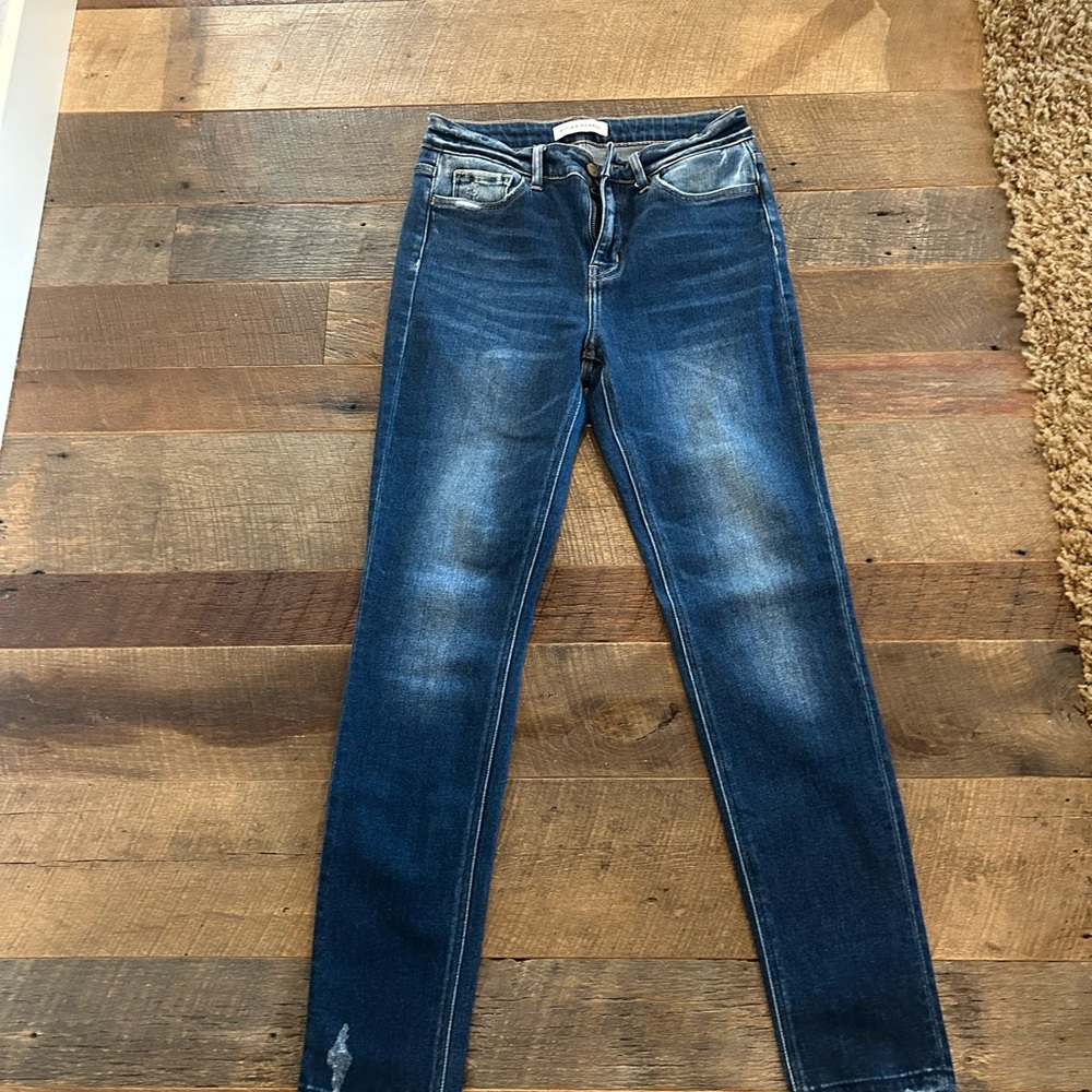Flying Monkey Jeans
Size 27
